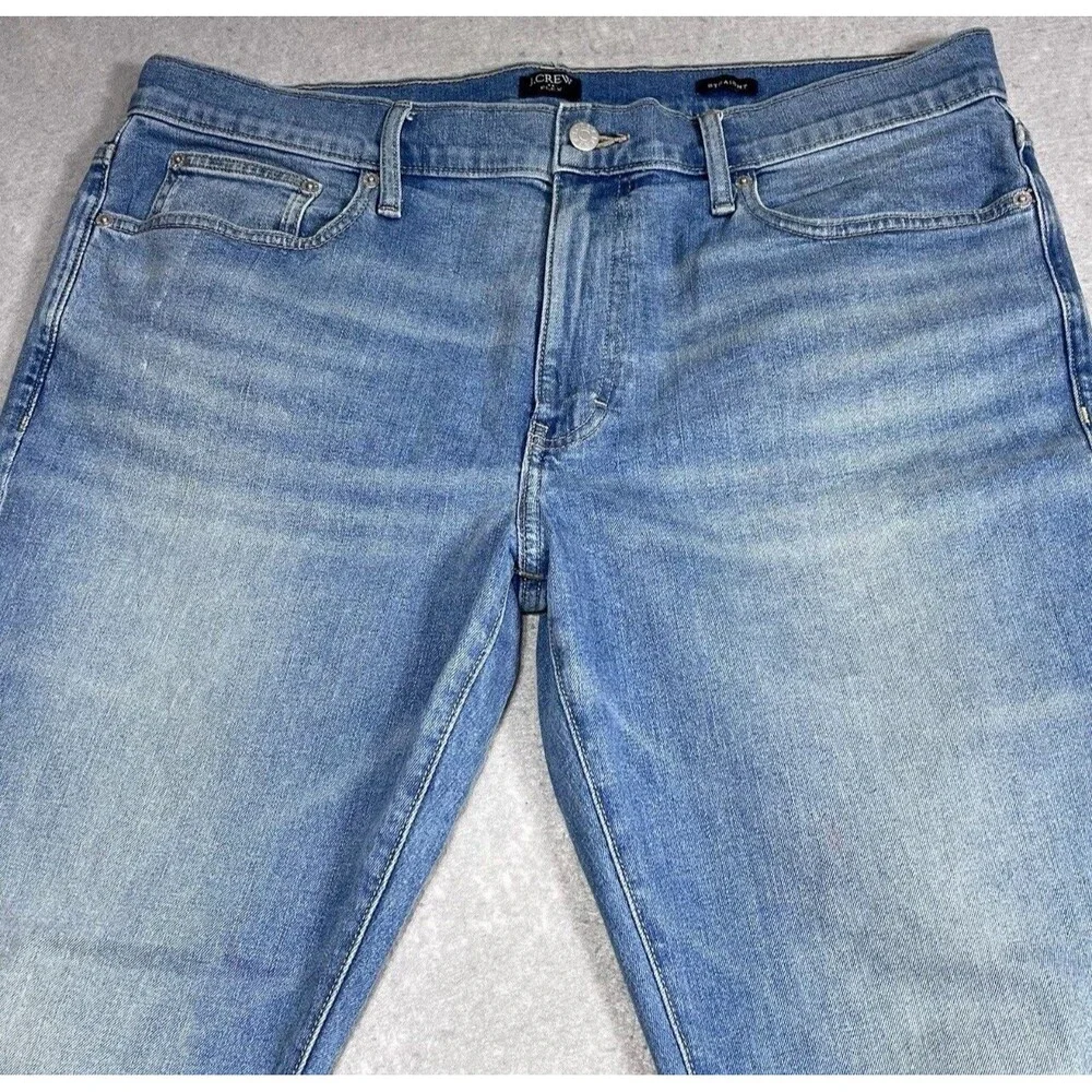 J. Crew Flex Jeans Mens 36 Blue Light Wash Straight Comfy Stretchy Inseam 31 in